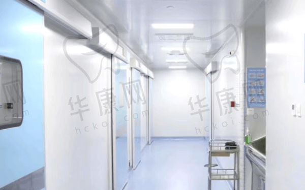 北京中诺口腔医院走廊