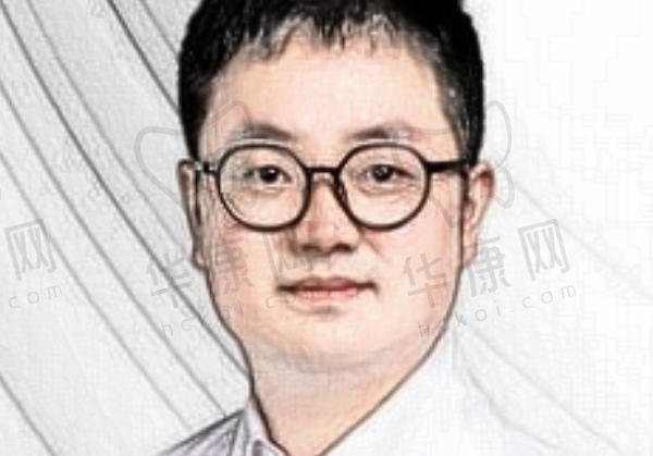 瞿健