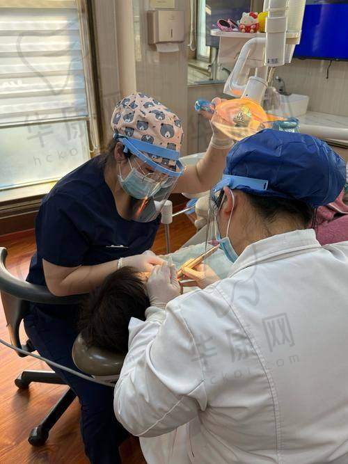 成都西南口腔医院全口龈下刮治价格详情