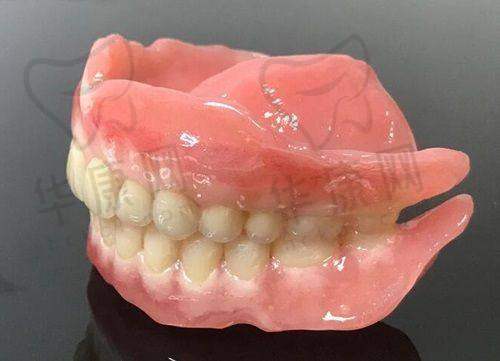 口腔护理与注意事项