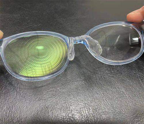 河源光明眼科医院全飞秒手术14800元起，精准矫正散光，术后视觉质量高！