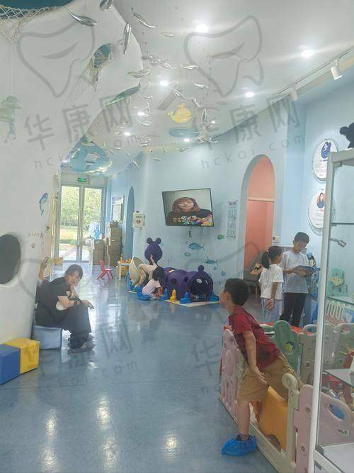 海宁圣麦口腔儿童全口涂氟的医生优势